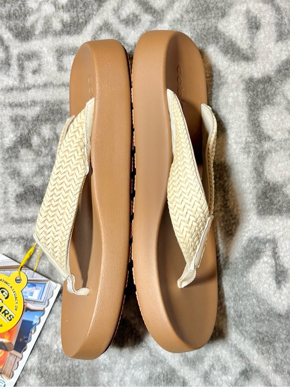 Cobian Women's Tan and Cream Woven Strap Sandals NWT Size 8 - Picture 4 of 5